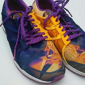 Addidas Bounce Sneakers